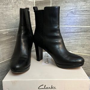 EUC Black Clarks Kendra Porter Booties  - size 7.5